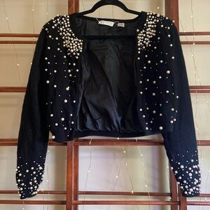 Vintage Pearl and Wool Black Sweater size Small.